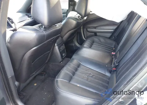 2018 Chrysler 300 300S z USA, uszkodzony, nr VIN 2C3CCABG6JH266595